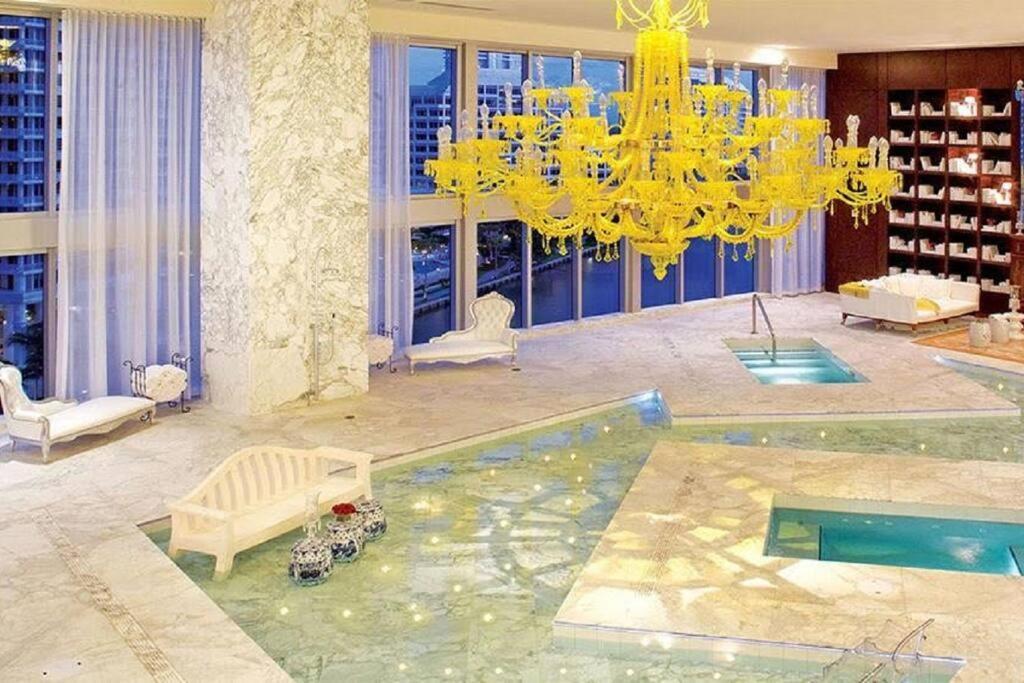 Luxurious Ocean View Unit Brickell W Residences *